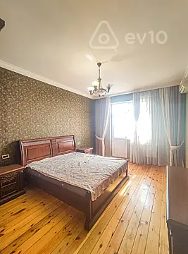 Kirayə verilir 2 otaqlı yeni tikili 100 m²