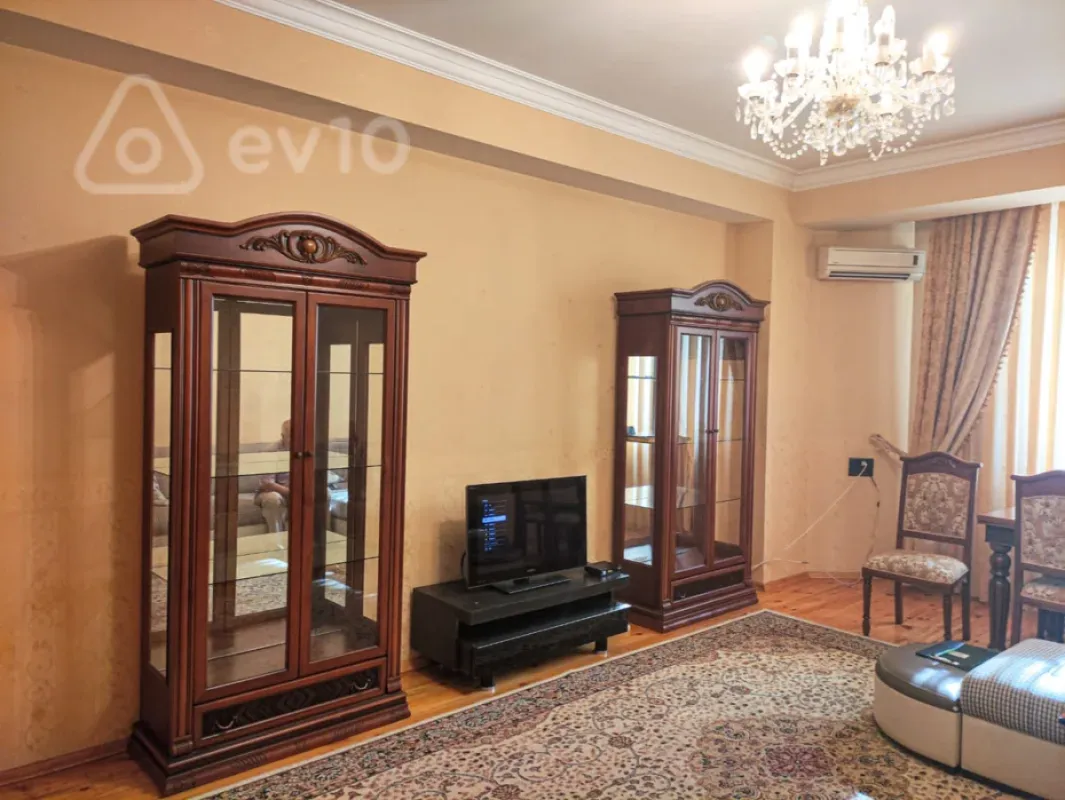 Kirayə verilir 2 otaqlı yeni tikili 100 m²