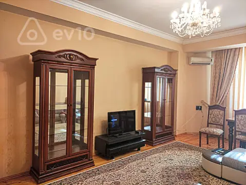 Kirayə verilir 2 otaqlı yeni tikili 100 m²