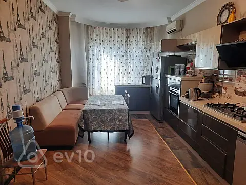 Kirayə verilir 3 otaqlı yeni tikili 155 m²