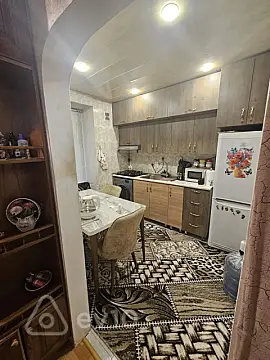 Satılır 3 otaqlı köhnə tikili 63.4 m²