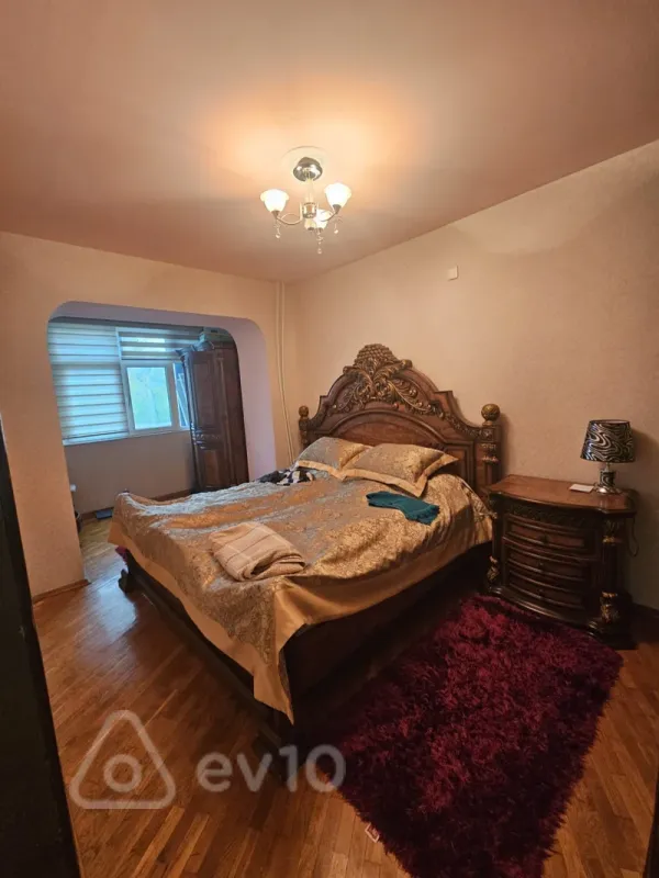Satılır 3 otaqlı köhnə tikili 63.4 m²