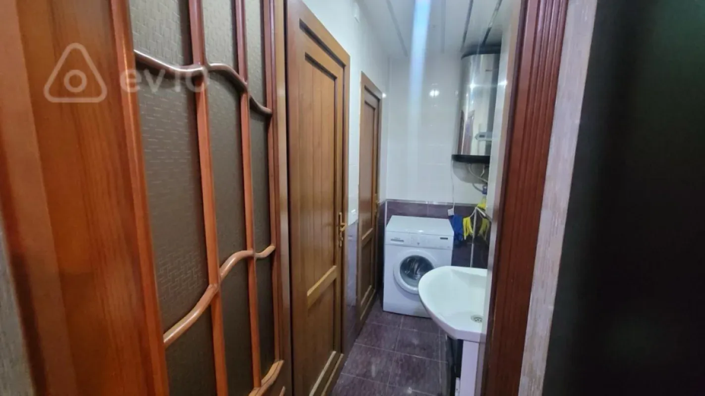 Kirayə verilir 2 otaqlı yeni tikili 62 m²