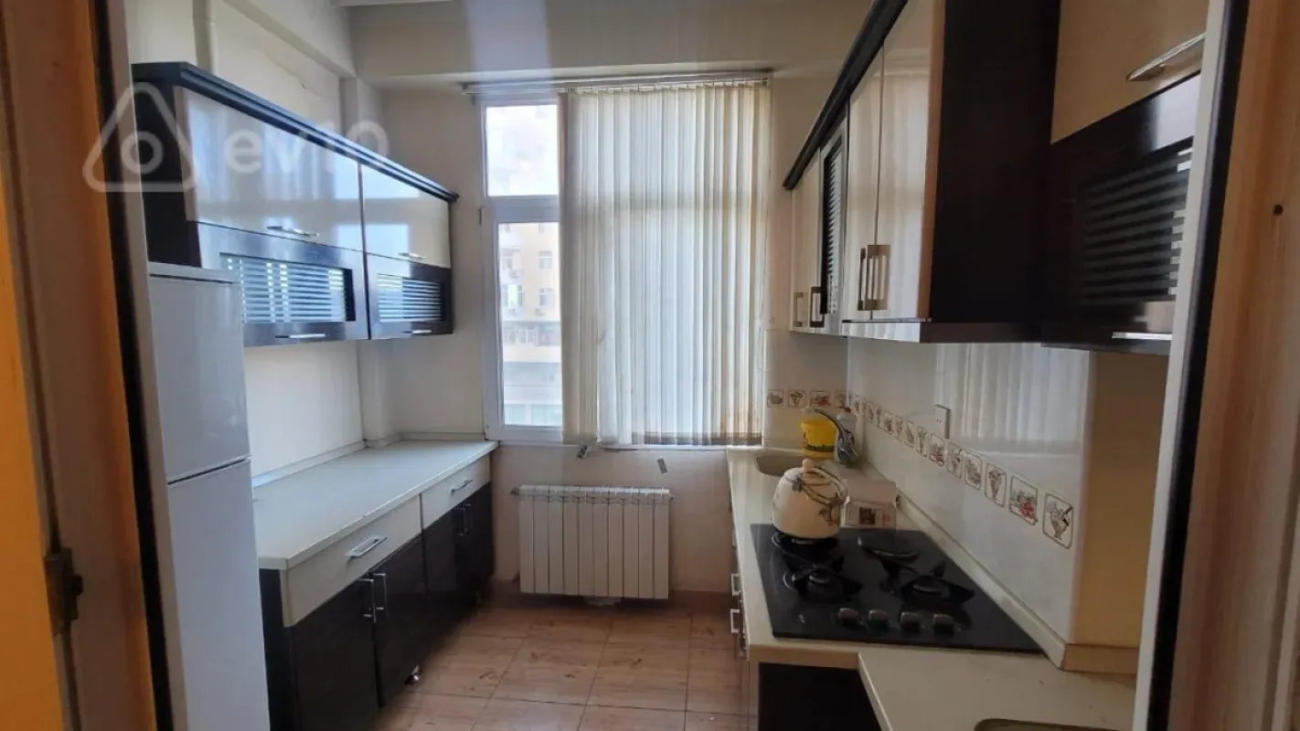 Kirayə verilir 2 otaqlı yeni tikili 62 m²