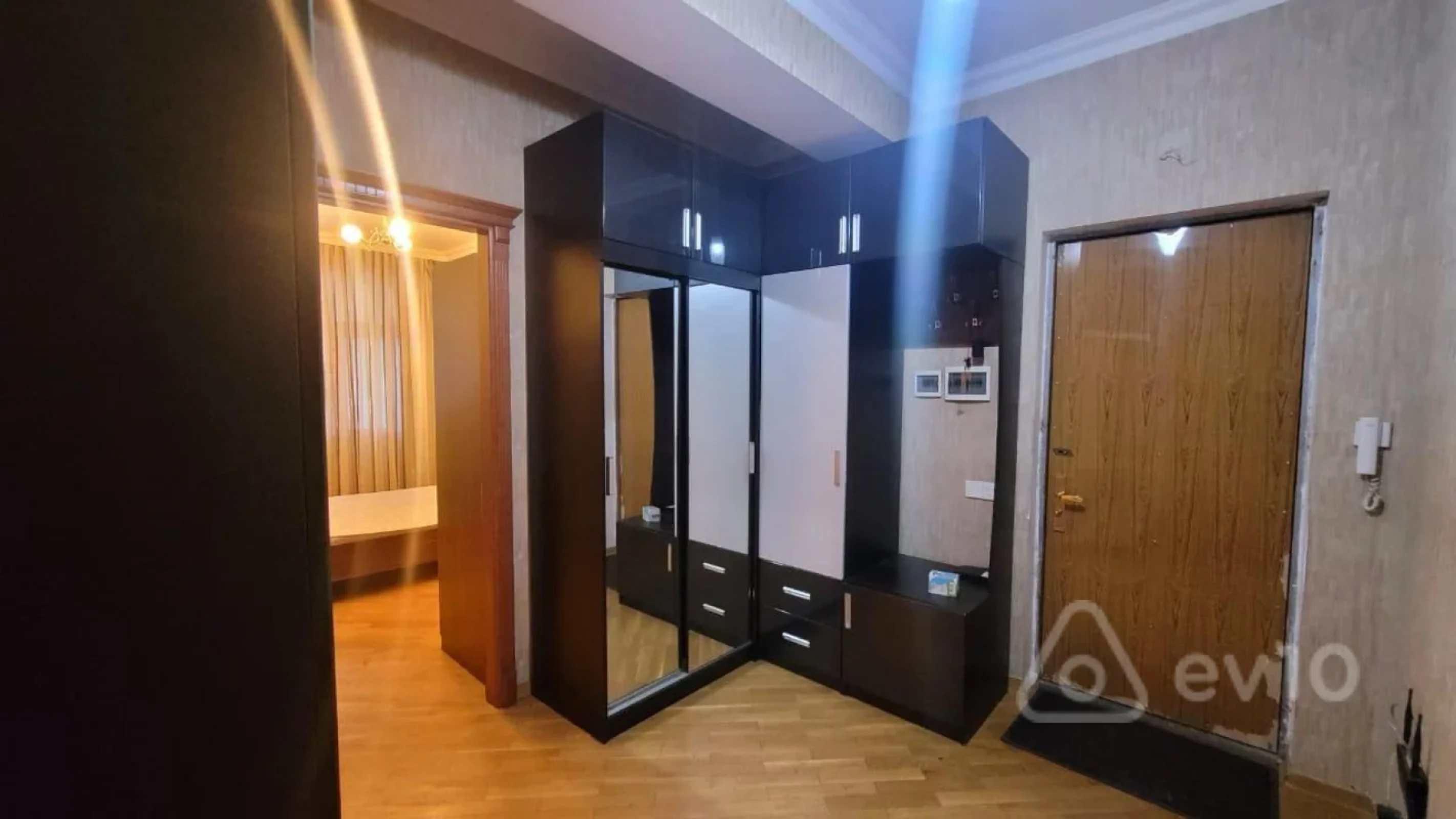 Kirayə verilir 2 otaqlı yeni tikili 62 m²