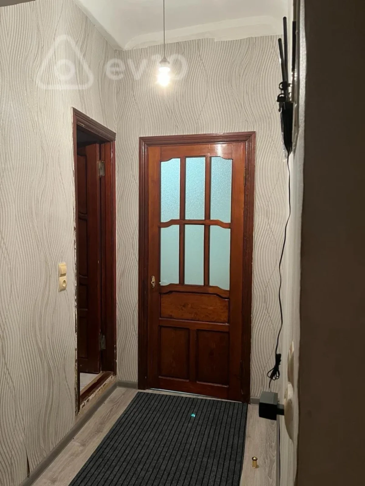 Kirayə verilir 2 otaqlı köhnə tikili 40 m²