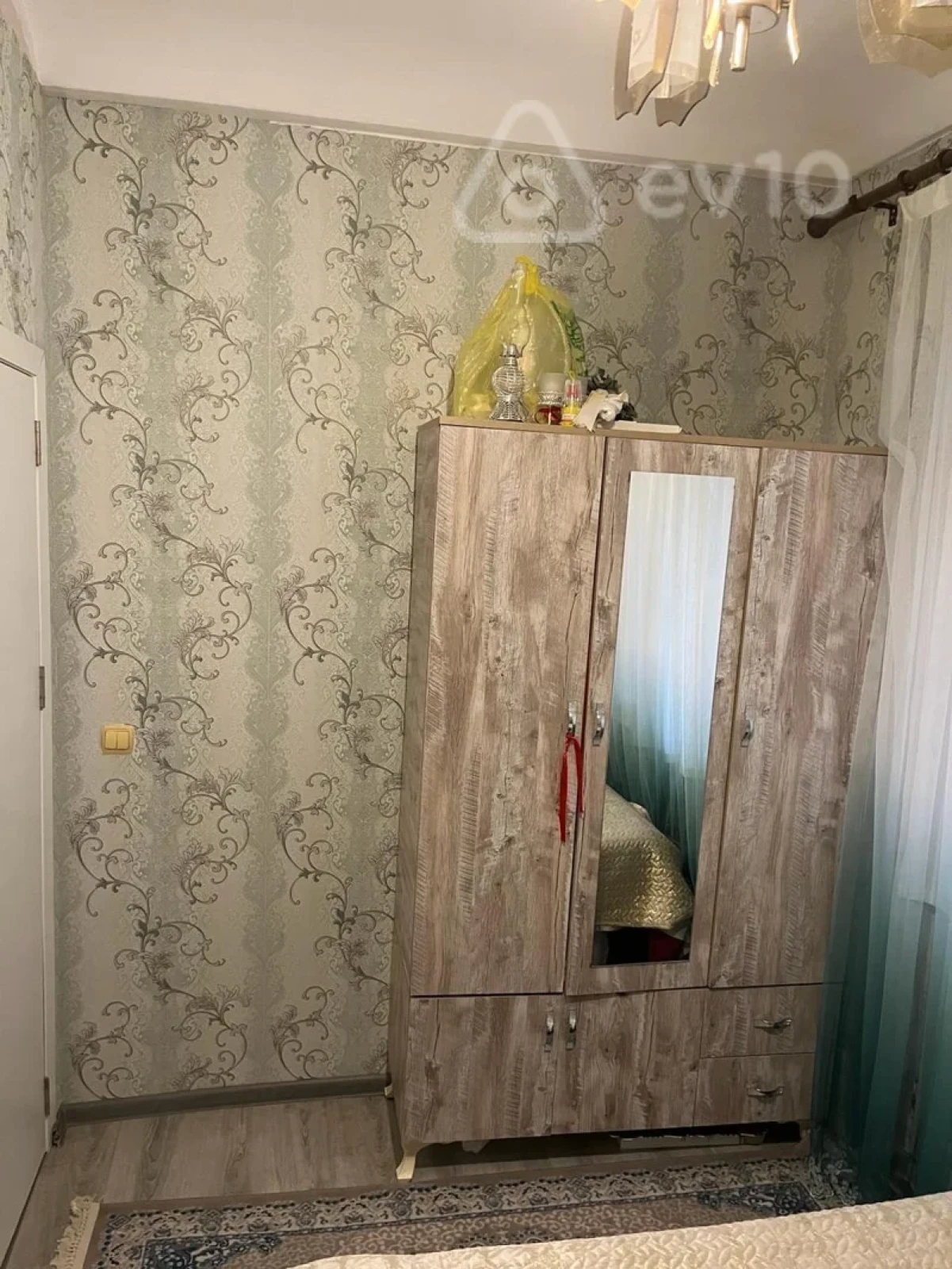 Kirayə verilir 2 otaqlı köhnə tikili 40 m²
