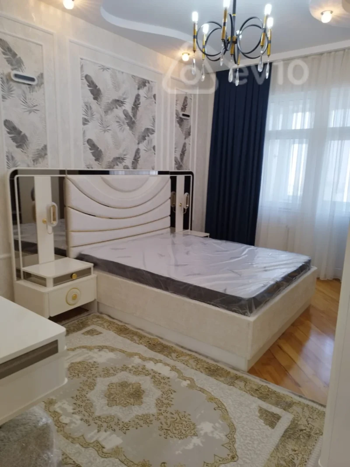 Kirayə verilir 3 otaqlı yeni tikili 100 m²