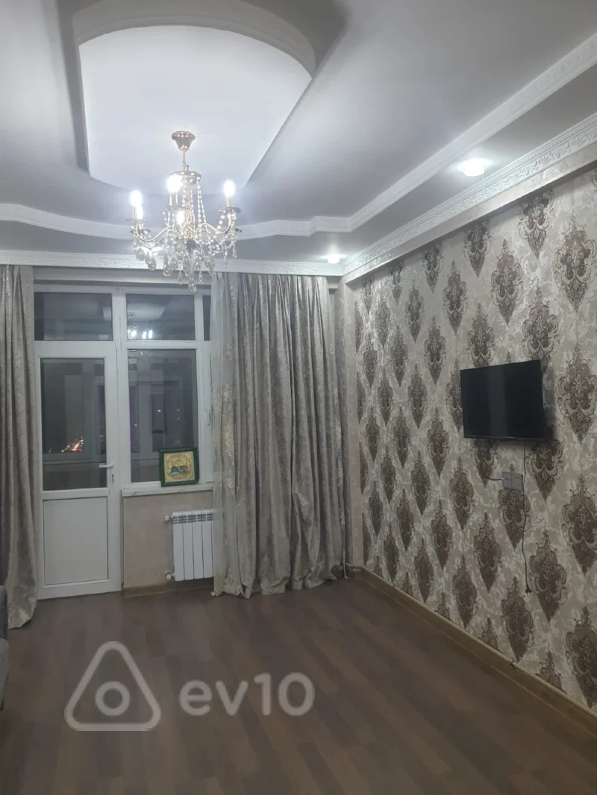 Kirayə verilir 3 otaqlı yeni tikili 87 m²