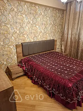 Kirayə verilir 2 otaqlı yeni tikili 70 m²