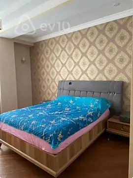 Kirayə verilir 3 otaqlı yeni tikili 140 m²