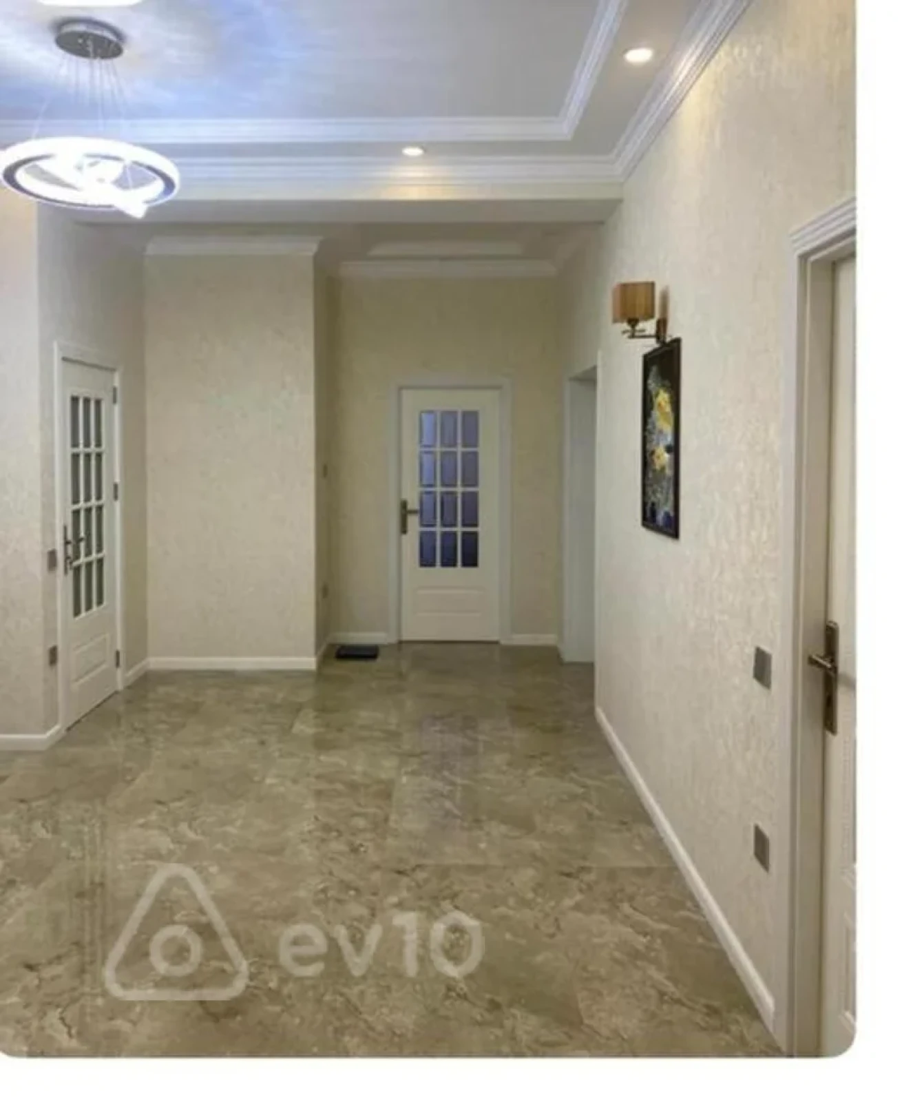 Kirayə verilir 3 otaqlı yeni tikili 140 m²