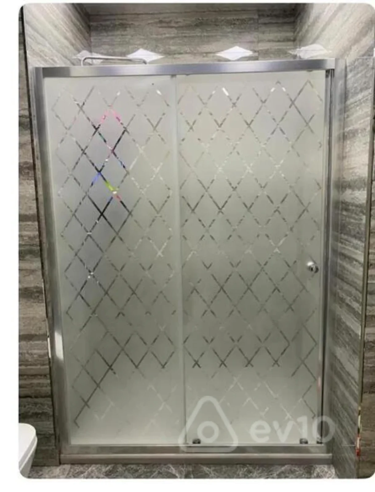 Kirayə verilir 3 otaqlı yeni tikili 140 m²