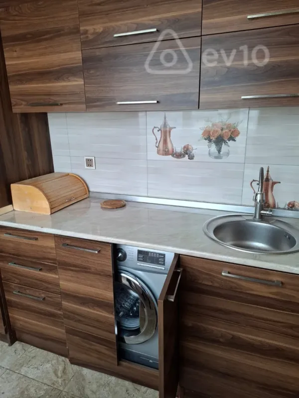Kirayə verilir 2 otaqlı yeni tikili 65 m²