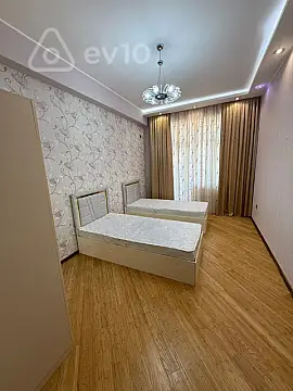 Kirayə verilir 3 otaqlı yeni tikili 115 m²