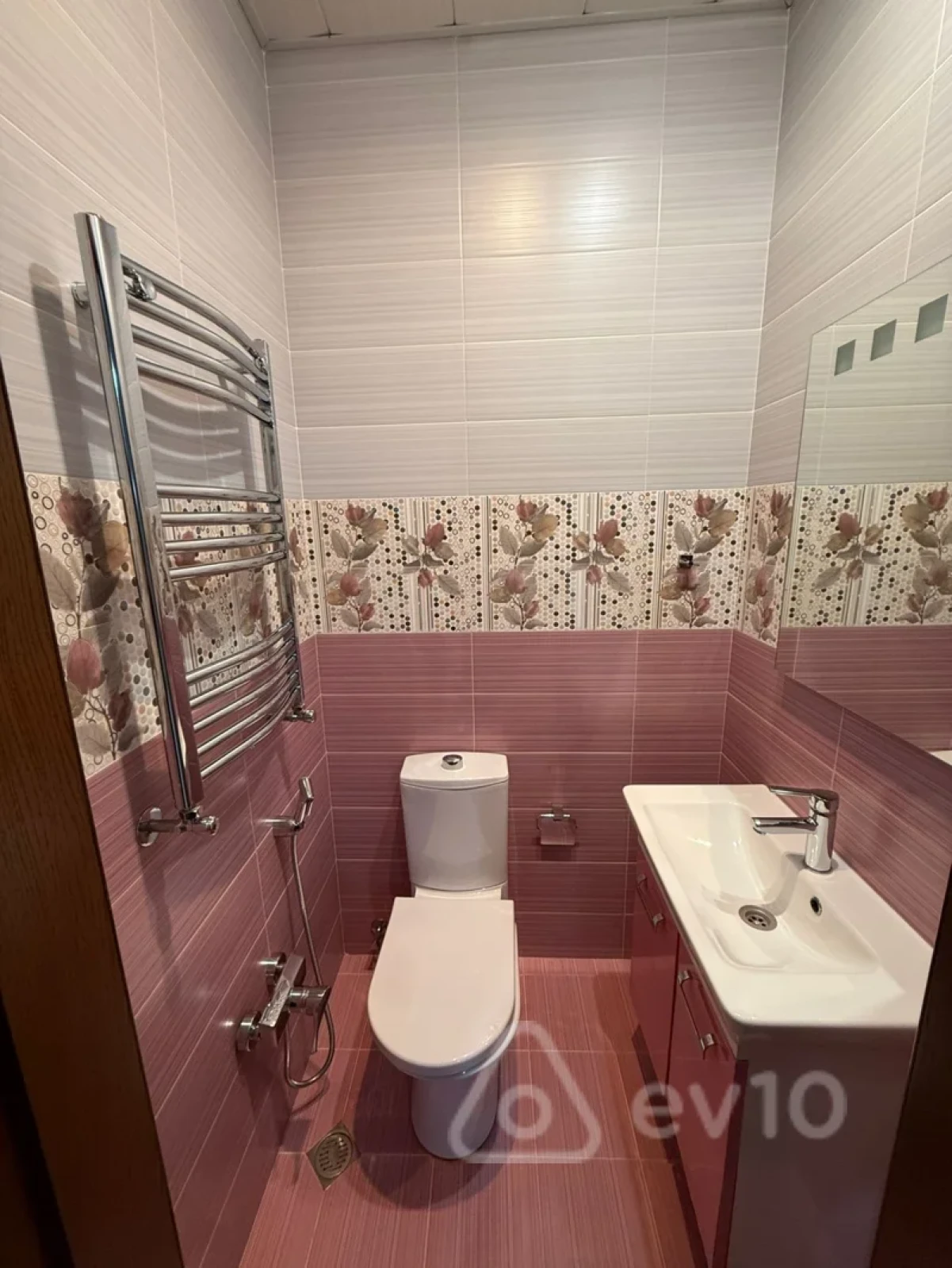 Kirayə verilir 3 otaqlı yeni tikili 115 m²