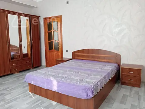 Kirayə verilir 3 otaqlı yeni tikili 100 m²