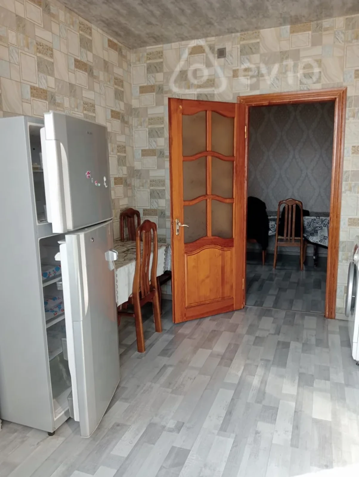 Kirayə verilir 3 otaqlı yeni tikili 100 m²
