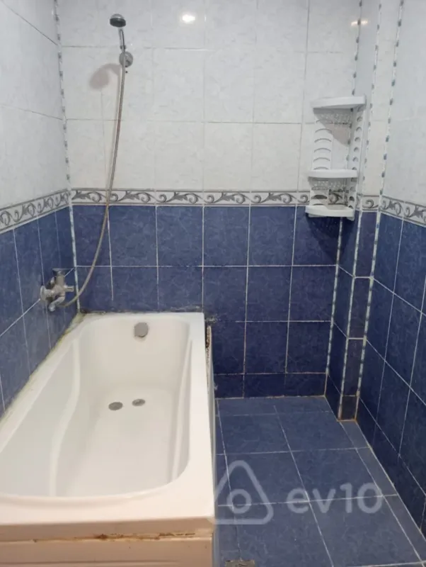 Kirayə verilir 3 otaqlı yeni tikili 100 m²