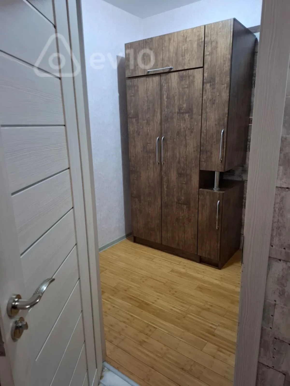 Kirayə verilir 2 otaqlı yeni tikili 65 m²