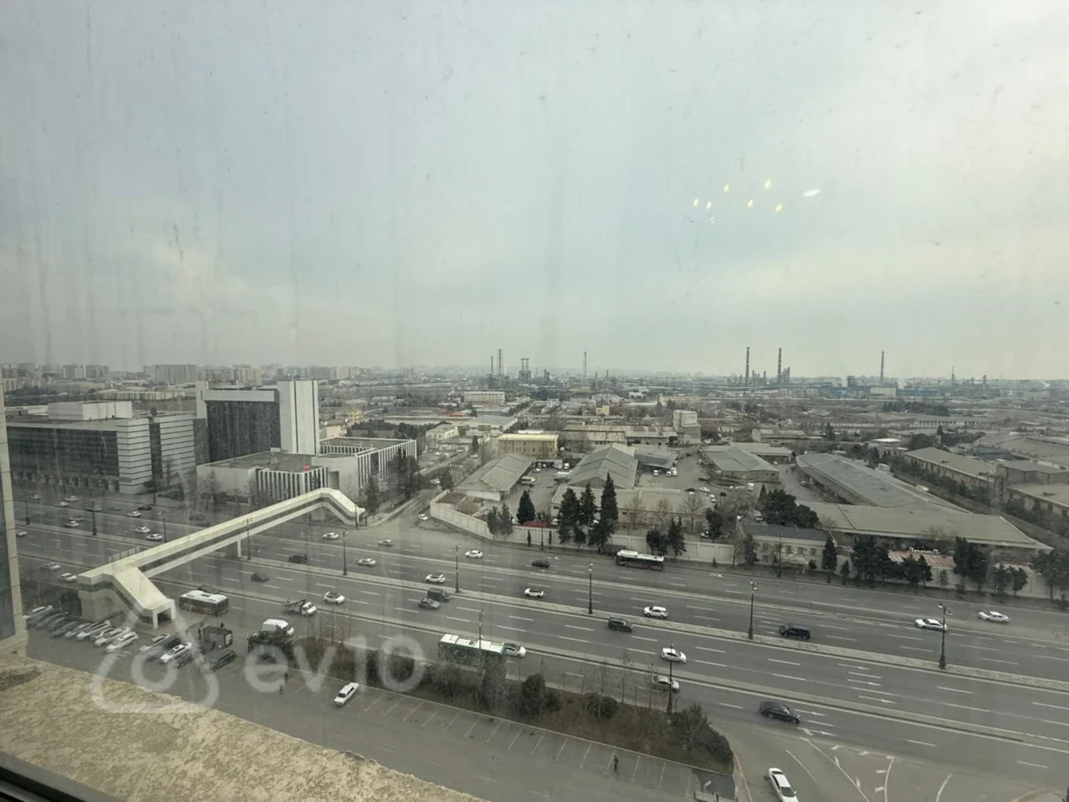 Kirayə verilir 3 otaqlı yeni tikili 172 m²