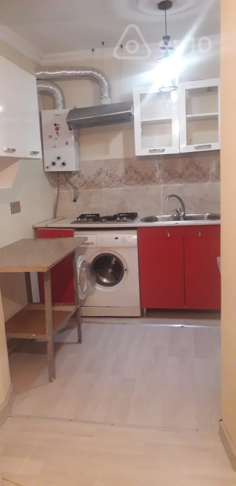 Kirayə verilir 2 otaqlı köhnə tikili 55 m²