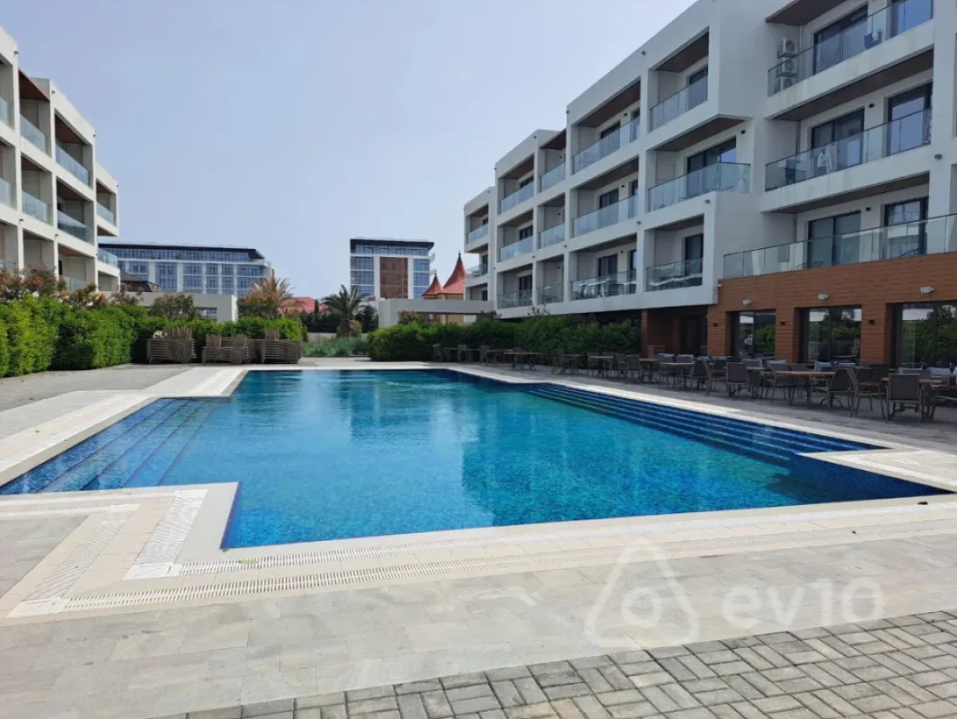 Satılır 2 otaqlı yeni tikili 100 m²