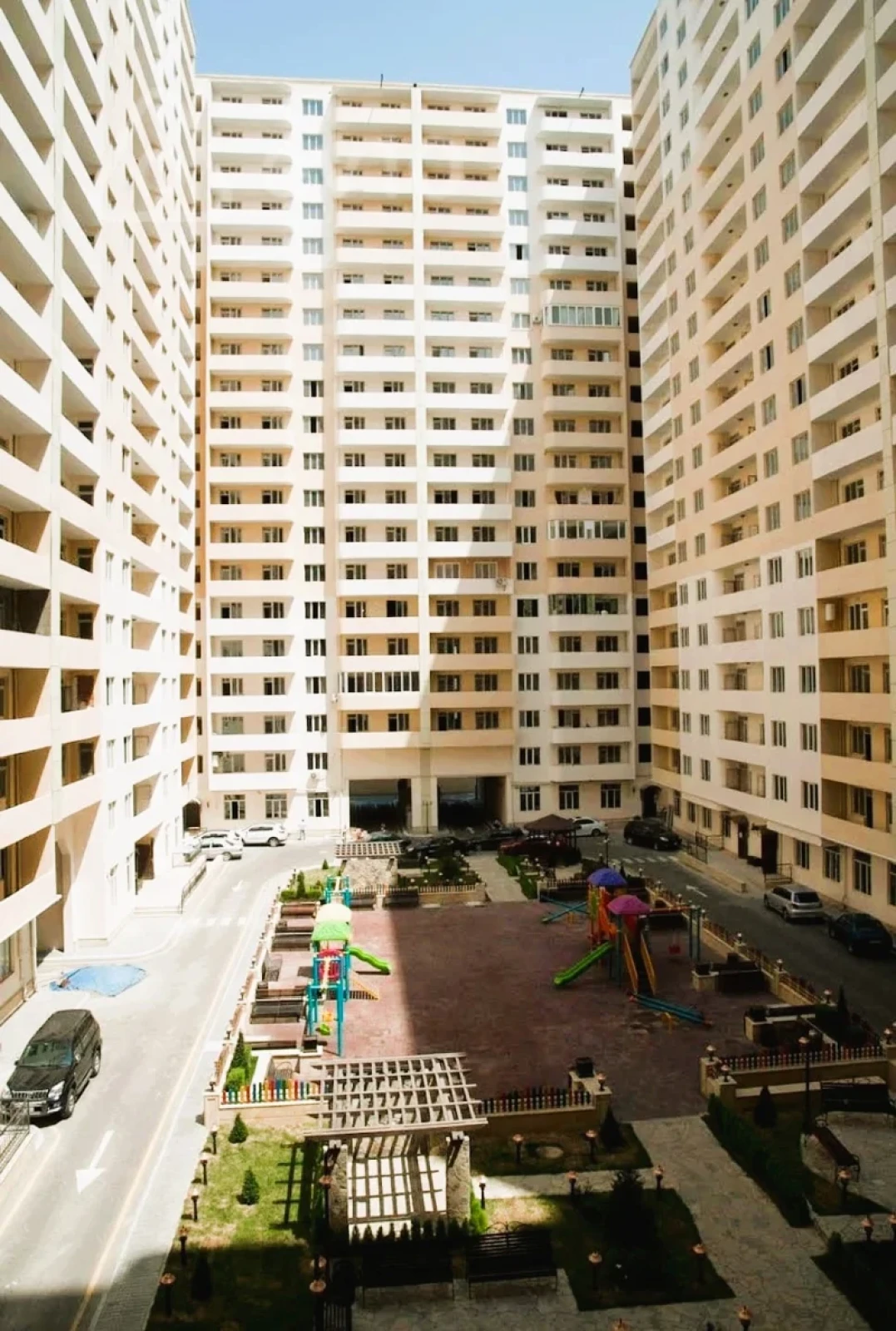 Kirayə verilir 2 otaqlı yeni tikili 45 m²