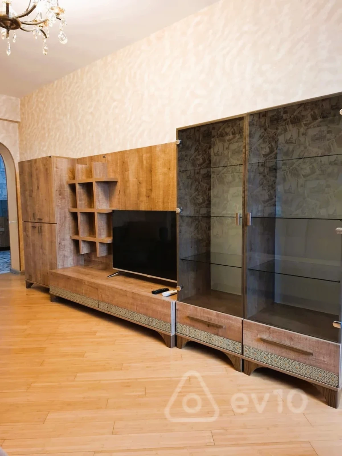 Kirayə verilir 2 otaqlı yeni tikili 45 m²