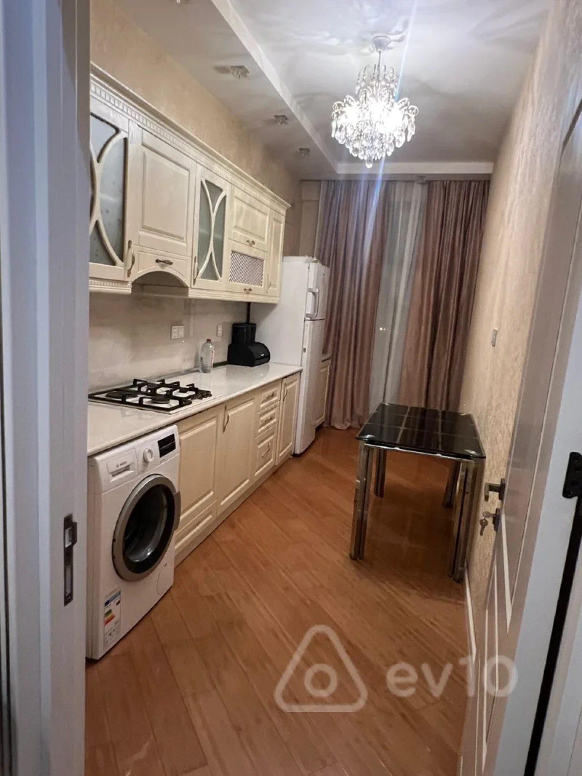 Kirayə verilir 3 otaqlı yeni tikili 100 m²