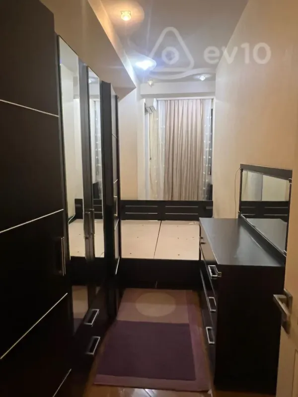 Kirayə verilir 3 otaqlı yeni tikili 100 m²