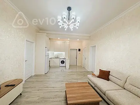 Kirayə verilir 3 otaqlı yeni tikili 100 m²