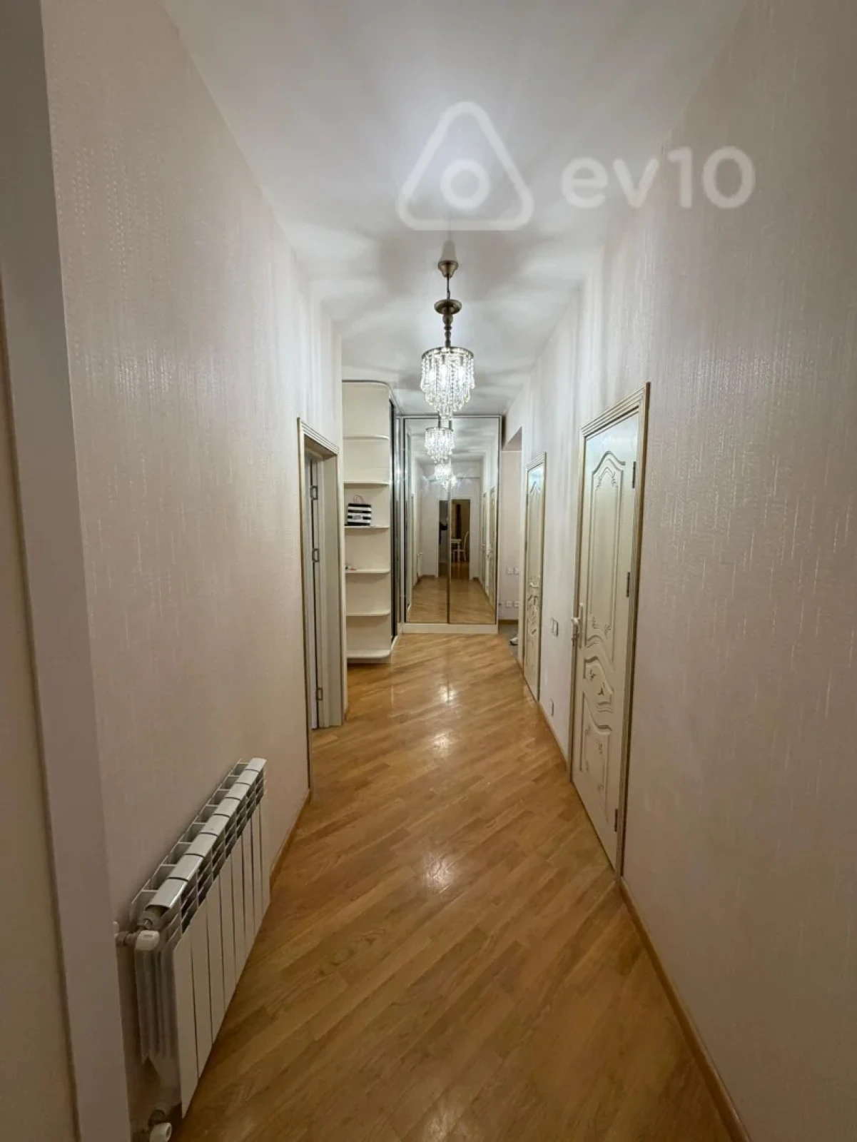 Kirayə verilir 3 otaqlı yeni tikili 120 m²