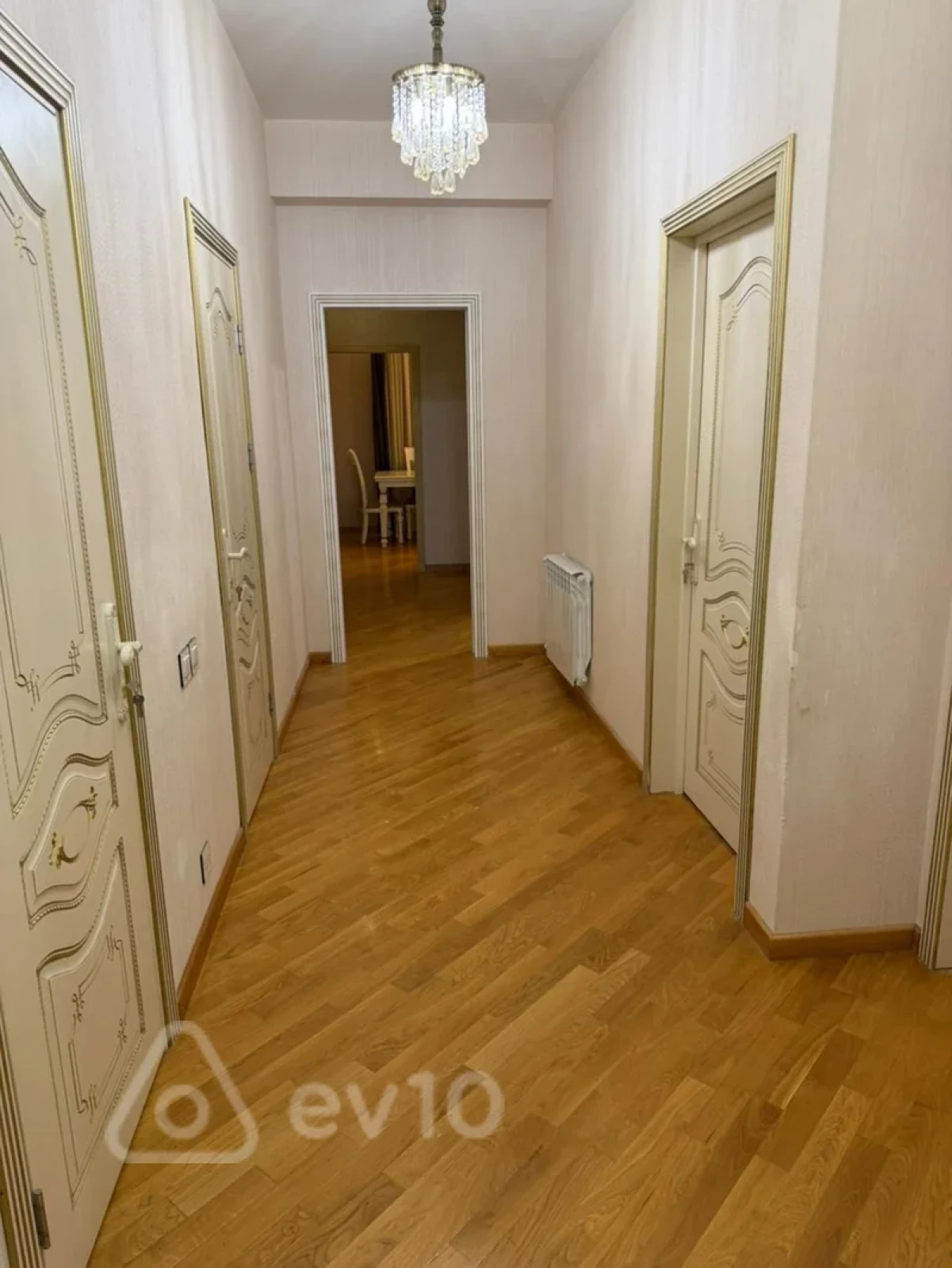 Kirayə verilir 3 otaqlı yeni tikili 120 m²