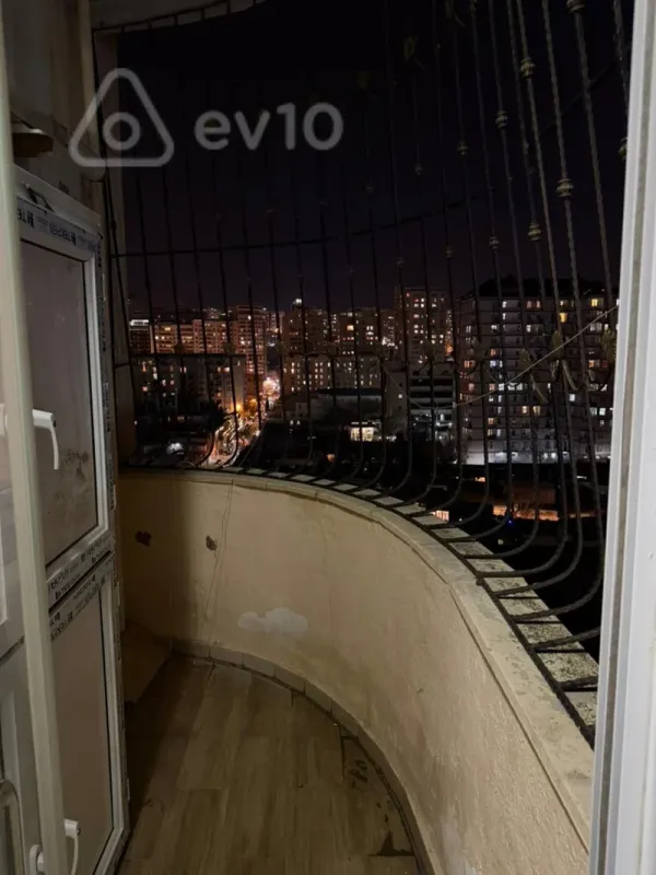 Kirayə verilir 3 otaqlı yeni tikili 120 m²