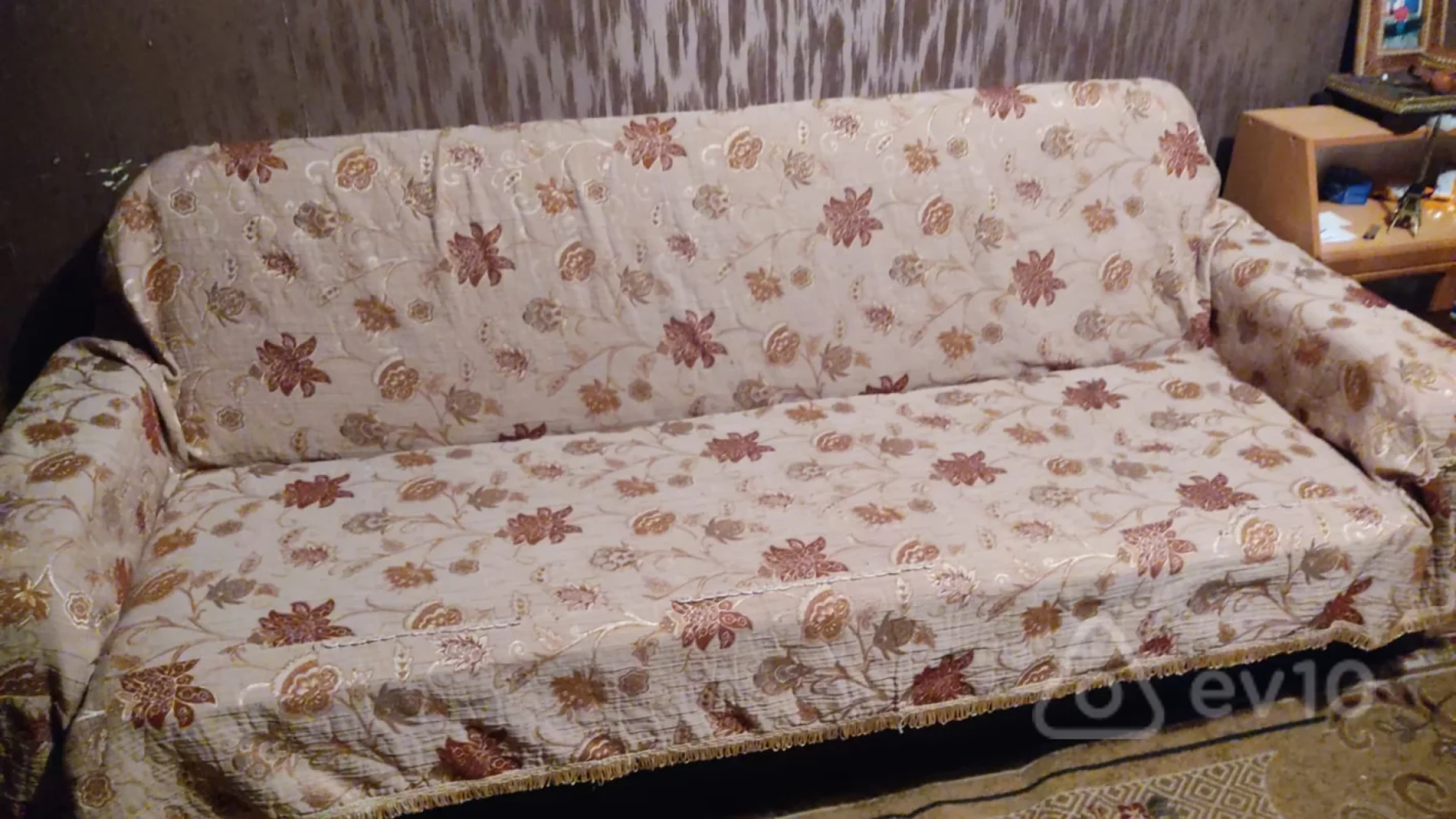 Kirayə verilir 1 otaqlı yeni tikili 5 m²