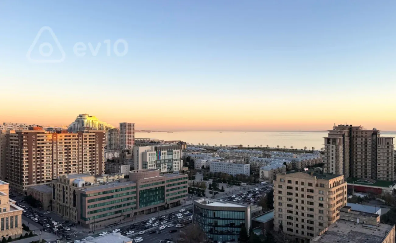 Kirayə verilir 2 otaqlı yeni tikili 100 m²