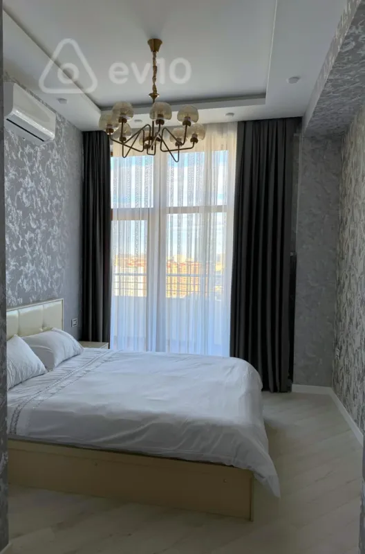 Kirayə verilir 2 otaqlı yeni tikili 100 m²