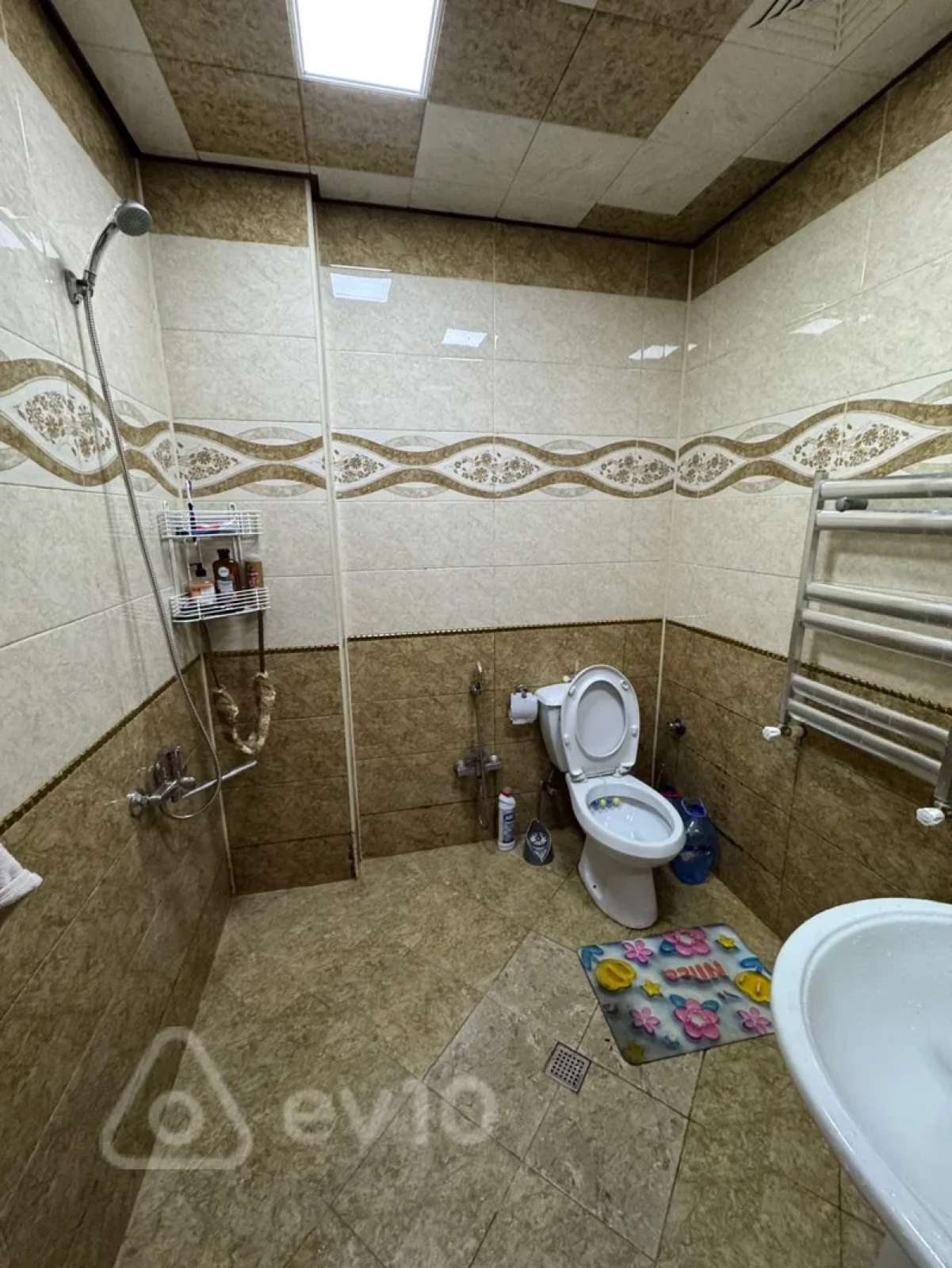 Kirayə verilir 2 otaqlı yeni tikili 85 m²