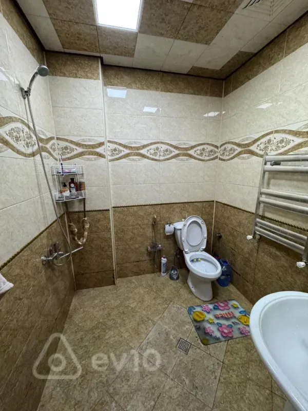 Kirayə verilir 2 otaqlı yeni tikili 85 m²