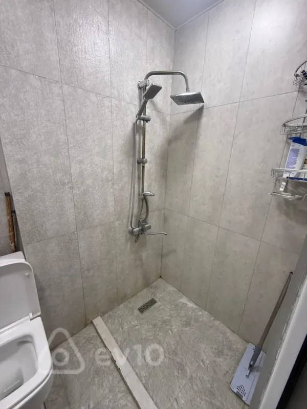 Kirayə verilir 2 otaqlı yeni tikili 50 m²