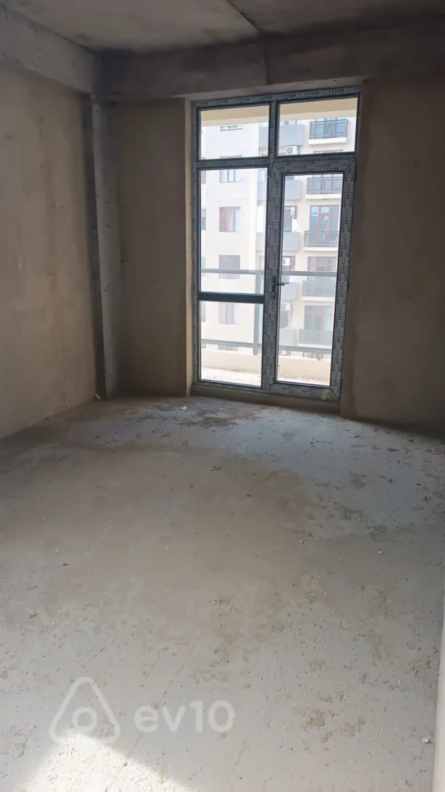 Satılır 3 otaqlı yeni tikili 109 m²