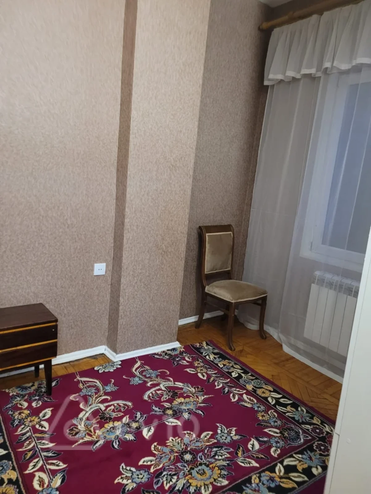 Kirayə verilir 2 otaqlı köhnə tikili 50 m²