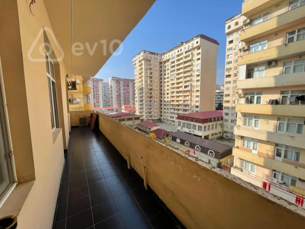 Kirayə verilir 3 otaqlı yeni tikili 120 m²