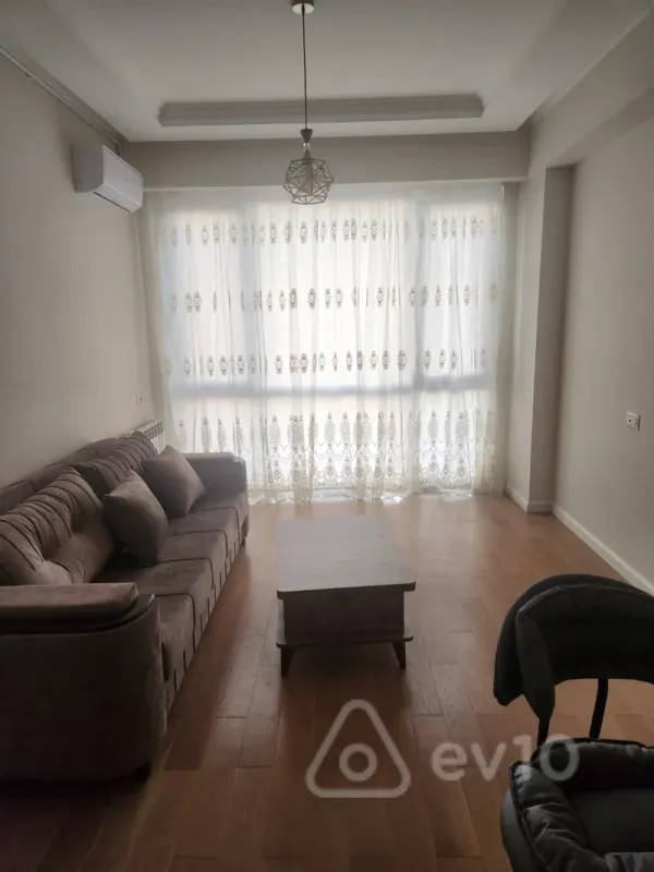 Kirayə verilir 2 otaqlı yeni tikili 45 m²