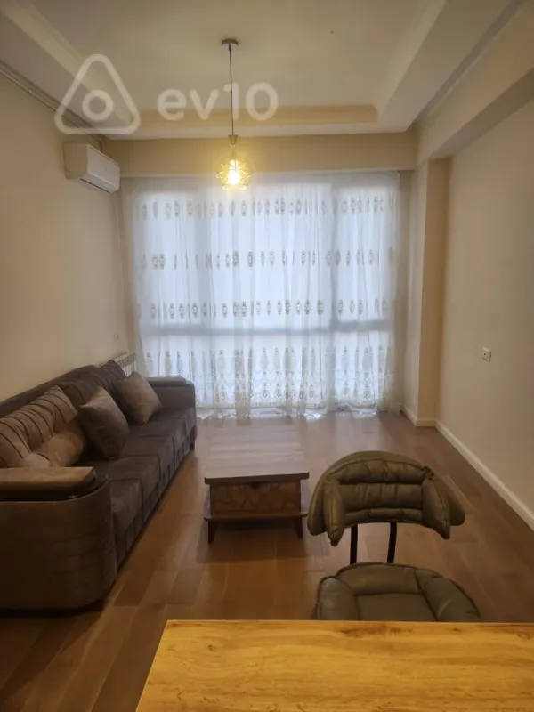 Kirayə verilir 2 otaqlı yeni tikili 45 m²