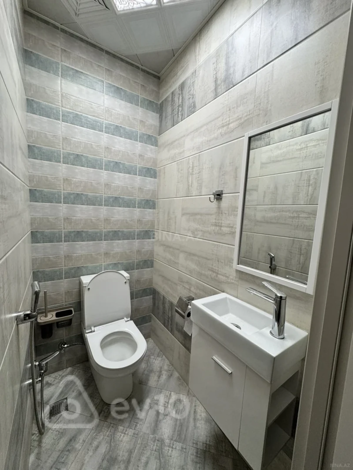 Kirayə verilir 2 otaqlı yeni tikili 85 m²