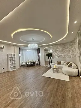 Kirayə verilir 2 otaqlı yeni tikili 85 m²
