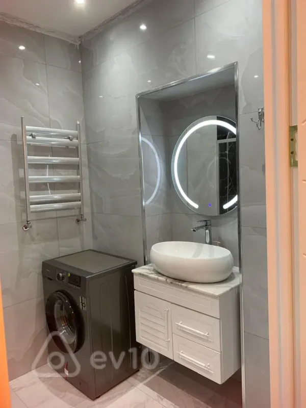 Satılır 2 otaqlı yeni tikili 66 m²