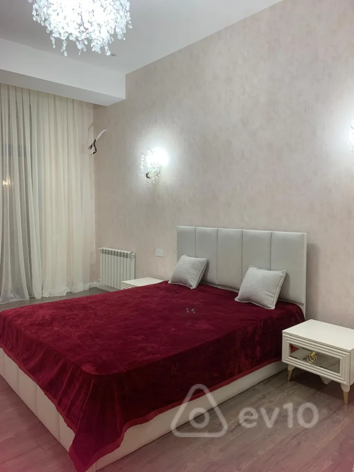 Satılır 2 otaqlı yeni tikili 66 m²